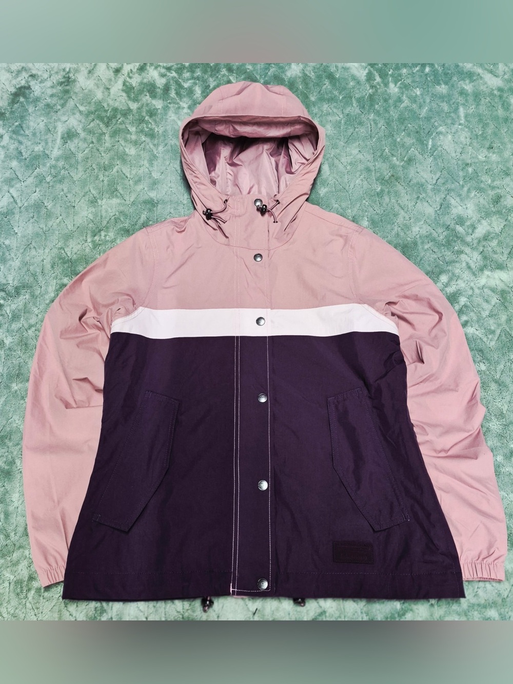 LL Bean Mountain Classic Rain Jacket Womens XS Reg Pink Purple Hooded NWT 523060